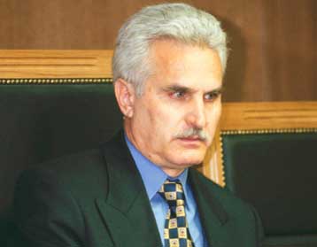 Στον ανακριτή απολογείται την Πέμπτη για την υπόθεση της 1ης Μάη ο Μιχάλης Κασσίμης