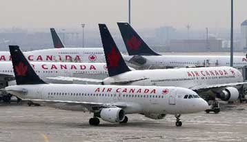 Χρεωκόπησε η μεγαλύτερη αεροπορική εταιρεία του Καναδά