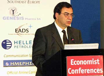 Δύσκολη η ανάκαμψη στην ΕΕ το 2003 λόγω του Ιράκ, εκτιμά ο Ν.Χριστοδουλάκης