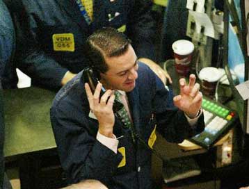 Με πτώση έκλεισε ο Nasdaq και ο Dow Jones την Πέμπτη