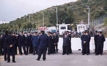 Αντιπολεμικές εκδηλώσεις στα Χανιά εν όψει του κατάπλου ΝΑΤΟϊκής αρμάδας στη Σούδα