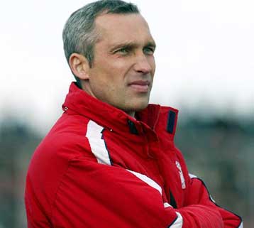 Γλιτώνει προς το παρόν το «νυστέρι» ο Πατσατζόγλου