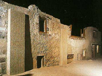 Το πρώτο βιοκλιματικό στέγαστρο κατασκευάζεται στο Ακρωτήρι της Θήρας