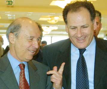 Απορρίπτει τα σενάρια διαδοχής στο ΠΑΣΟΚ ο Κώστας Λαλιώτης