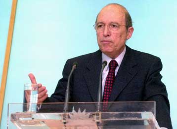 Η γραμμή που χωρίζει τη Λευκωσία, χωρίζει και την Τουρκία από την ΕΕ, δήλωσε ο Σημίτης