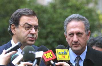 Σε 15.800 προσλήψεις για τις ανάγκες κάλυψης θέσεων στο Δημόσιο προχωρά η κυβέρνηση