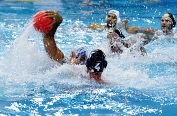 Πρεμιέρα με ήττα για την εθνική πόλο στα προκριματικά του Ευρωπαϊκού Πρωταθλήματος