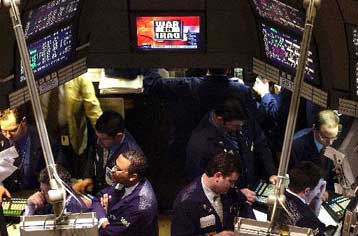 «Ψυχρή» η Γουόλ Στριτ στα καλά νέα για λιανικές πωλήσεις και καταναλωτική εμπιστοσύνη