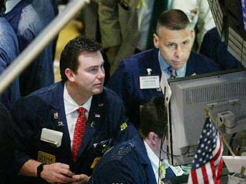 Τα καλά νέα δεν έφεραν αποτελέσματα – Πτώση στη Γουόλ Στριτ την Παρασκευή