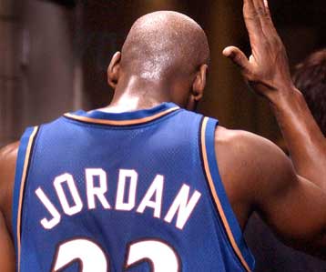 Χάθηκε οριστικά το εισιτήριο των πλέι οφ για τους Ουίζαρντς του Μάικλ Τζόρνταν