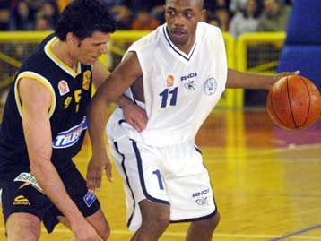 «Καταδίκη» της Ολύμπια από τη Νήαρ Ηστ, νίκες και Ηράκλειο, ΠΑΟΚ και Αρη