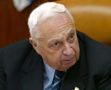 Πρόθυμος να απομακρύνει εβραϊκούς οικισμούς, χάριν της ειρήνης, δηλώνει ο Αριέλ Σαρόν