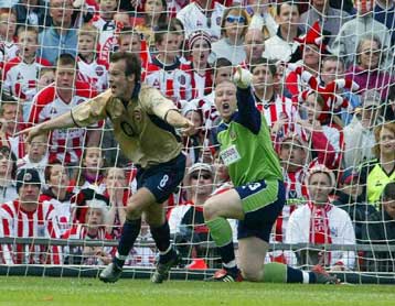 Με το «φτωχό» 1-0 επί της Σέφιλντ στον τελικό του Κυπέλλου Αγγλίας η Αρσεναλ