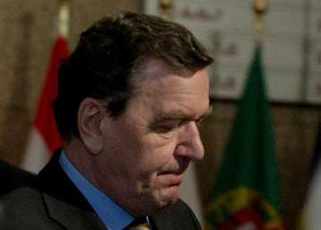 Προς τα κάτω αναθεωρούνται οι προβλέψεις για την ανάπτυξη της γερμανικής οικονομίας