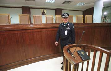 Επαναλαμβάνεται την Παρασκευή η δίκη των φερόμενων ως μελών της 17Ν