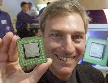 Αισιοδοξία για τον τεχνολογικό κλάδο από τα κέρδη των Intel, Motorola και Microsoft