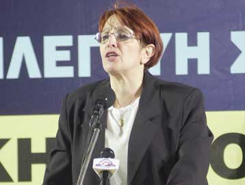 Η διεύρυνση της ΕΕ δεν θα ενισχύσει την ενότητα των λαών, εκτιμά η Αλέκα Παπαρήγα