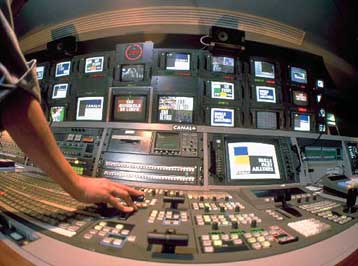 Παράταση των προγραμμάτων «MEDIA Plus», «MEDIA» και «Πολιτισμός 2000» ζητά η Κομισιόν