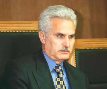 Κατάθεση του καθηγητή Γ.Οικονομάκη στον εφέτη ειδικό ανακριτή για την τρομοκρατία