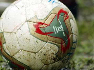 Αποφασιστικές νίκες για Αρη και Ηρακλή, εν αναμονή των αναμετρήσεων της Κυριακής