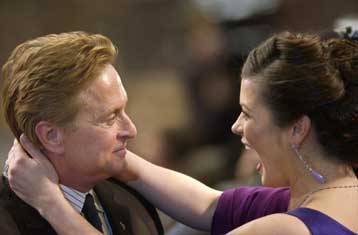 Κορίτσι το δεύτερο παιδί του ζεύγους Κάθριν Ζέτα Τζόουνς – Μάικλ Ντάγκλας