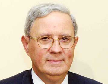 Την αύξηση του ορίου συνταξιόδοτησης προτείνει ο διοικητής της Τράπεζας της Ελλάδος