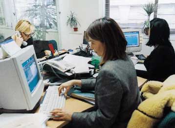 Μέτρα για την τόνωση της επιχειρηματικότητας προωθεί το υπουργείο Ανάπτυξης