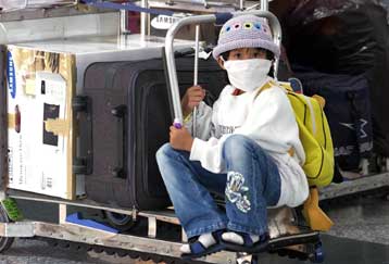 Κλείνουν τα σχολεία στο Πεκίνο εξαιτίας της άτυπης πνευμονίας