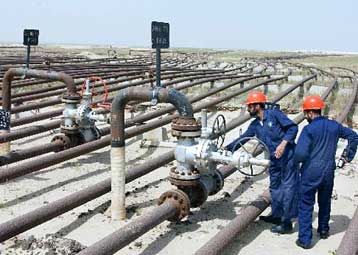 Περικοπή της ημερήσιας παραγωγής πετρελαίου κατά δύο εκατ. βαρέλια αποφάσισε ο ΟΠΕΚ