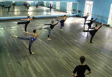 Απονεμήθηκαν τα Κρατικά Βραβεία Χορού για το 2002