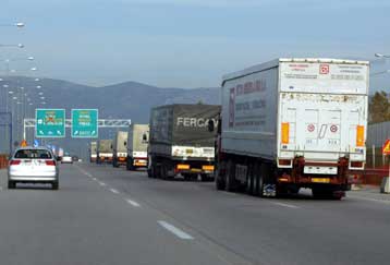 Απαγόρευση κίνησης των φορτηγών στις Εθνικές Οδούς κατά τη θερινή περίοδο