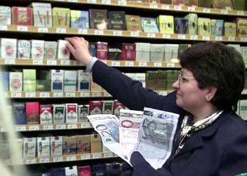 Ενισχύθηκε η καταναλωτική εμπιστοσύνη στη Γαλλία τον Απρίλιο – Στο 9,3% η ανεργία