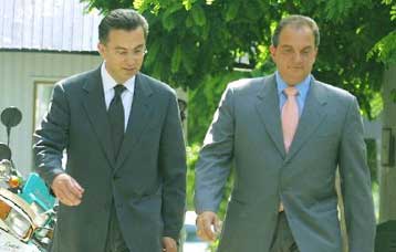 Η κυβέρνηση Σημίτη μόνη υπαίτια για τη διαφθορά και τη διαπλοκή, υποστηρίζει η ΝΔ