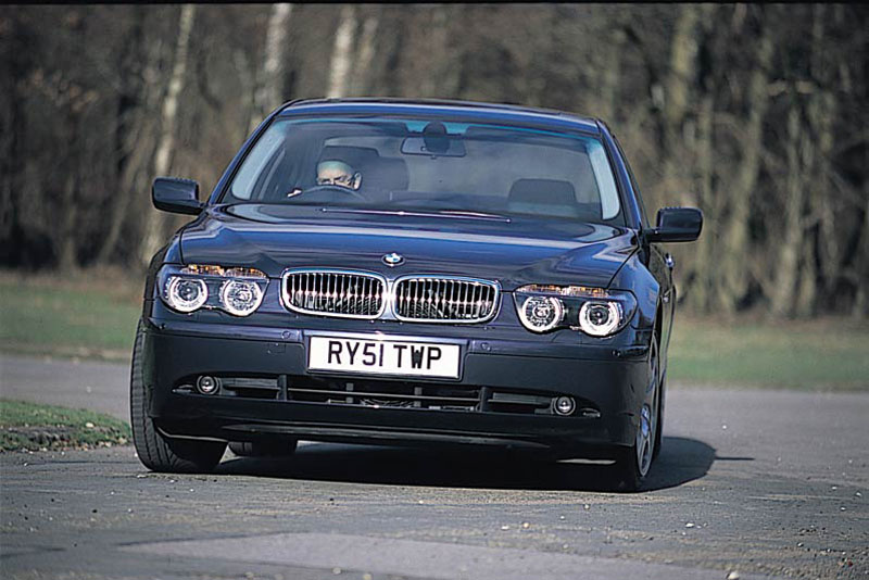 Επιτακτική ανανέωση για τη σειρά 7 της BMW;