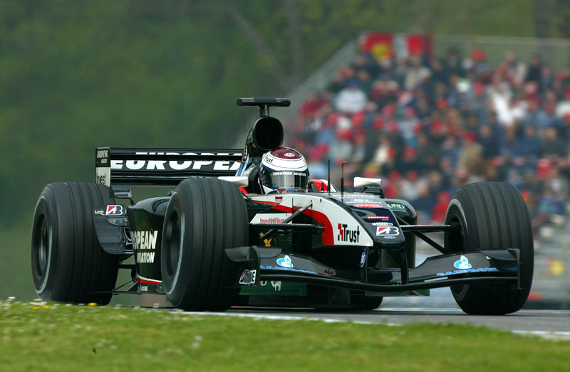 Στο σφυρί κινητήρες της Mercedes-Benz από την επόμενη χρονιά…