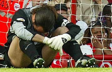 Πρωτάθλημα-δώρο από τη Λιντς στη Μάντσεστερ Γιουνάιτεντ