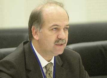 Έκτακτο δάνειο 5 δισ. ευρώ για τις «τρύπες» του προϋπολογισμού