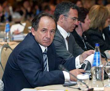 Καθιέρωση ευρωπαϊκών συλλογικών διαπραγματεύσεων ζητά ο Χρ.Πολυζωγόπουλος