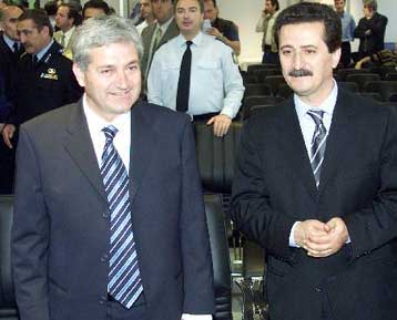 Το χαρτοφυλάκιο του υπουργείου Δημόσιας Τάξης παρέλαβε ο Π.Τσερτικίδης