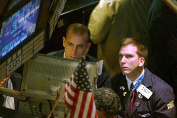 Ανοδος Nasdaq, πτώση Dow Jones στο κλείσιμο της Δευτέρας