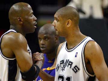 Νέες νίκες για Σπερς και Νετς στο δεύτερο γύρο των πλέι οφ του ΝΒΑ