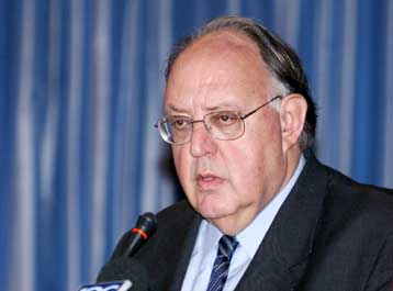 Προτάσεις Πάγκαλου για σύστημα διακυβέρνησης, εκλογικό νόμο και διοικητική διάρθρωση