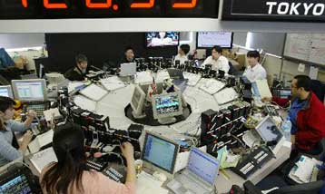 Ανακάμπτει το δολάριο μετά τη φημολογούμενη παρέμβαση της Τράπεζας της Ιαπωνίας