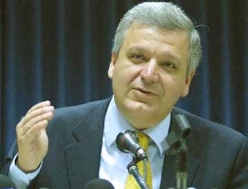 Εκτός νομοσχεδίου η διάταξη για τη λειτουργία ραδιοσταθμών πανελλαδικής εμβέλειας