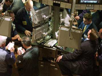 Πτώση Nasdaq και Dow Jones στο κλείσιμο της Τρίτης