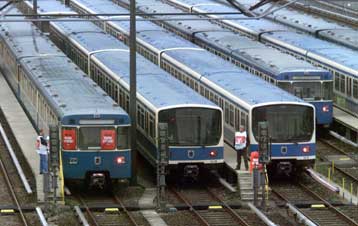 Σύγκρουση αμαξοστοιχιών Intercity σε σταθμό κοντά στη Ρώμη
