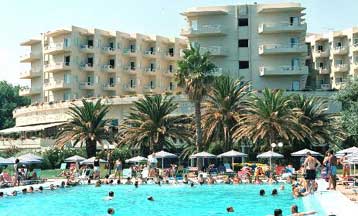 Μέτρα στήριξης από το κράτος ζητούν οι ξενοδόχοι