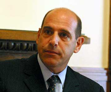 Προστασία της οικονομίας «από τις τριβές του προεκλογικού αγώνα» ζητά ο ΣΕΒ