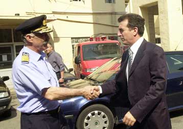Έτοιμη η Πυροσβεστική Υπηρεσία για την προστασία των δασών, τόνισε ο Μ.Χρυσοχοΐδης