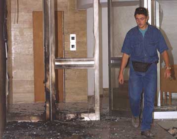 Επίθεση με γκαζάκια εναντίον γραφείων συνδέσμου οπαδών του Αρη την Πέμπτη